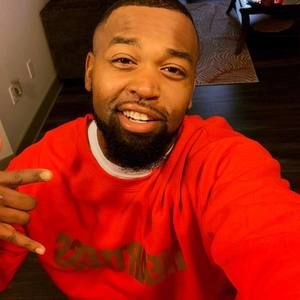 Meet your Posher, Vee